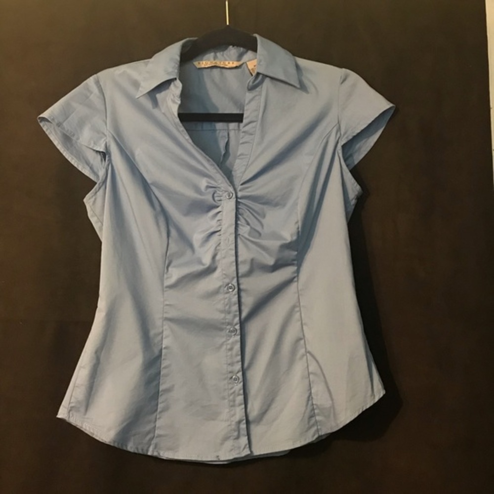 👗 Signature by Larry Levine button up fitted blouse,  PS
